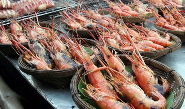 แจ่ม! พาเหรดของอร่อย ตลาดน้ำอัมพวา