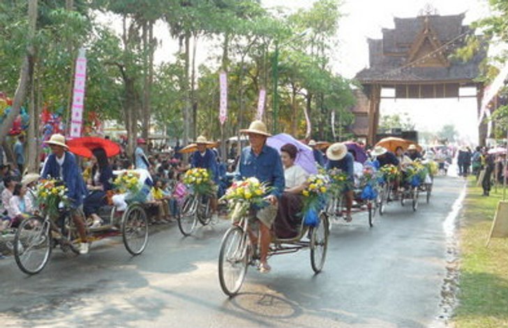 เชิญร่วมงาน "ประเพณีไหว้พระธาตุช่อแฮ เมืองแพร่แห่ตุงหลวง ประจำปี 2556"