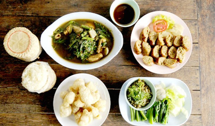 10 ร้านอาหารเมืองเหนือลำแต้ๆ จ้าว