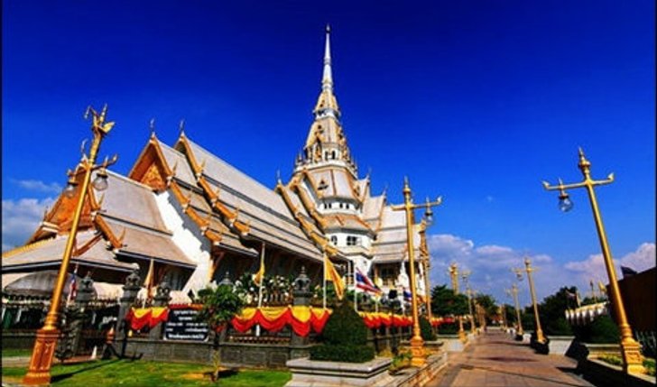 5 สถานที่ศักดิ์สิทธิ์ กราบไหว้ขอพรและโชคลาภ