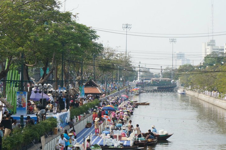 เที่ยวแบบย้อนยุค ตลาดงานศิลปะ "คลองผดุงกรุงเกษม"
