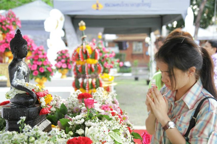 รวมสุดยอด 6 สถานที่เล่นน้ำ "สงกรานต์" ในเขต "กรุงเทพมหานคร"