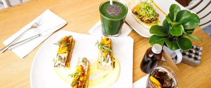 "Rocket Coffee Bar" ร้านอาหารของคนชอบชิค