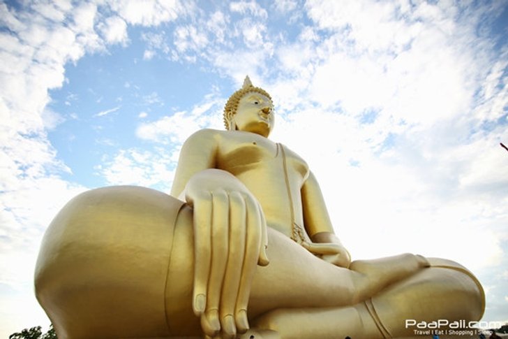 แวะ "อ่างทอง" ไหว้พระที่ใหญ่ที่สุดในโลก “หลวงพ่อใหญ่” ณ วัดม่วง