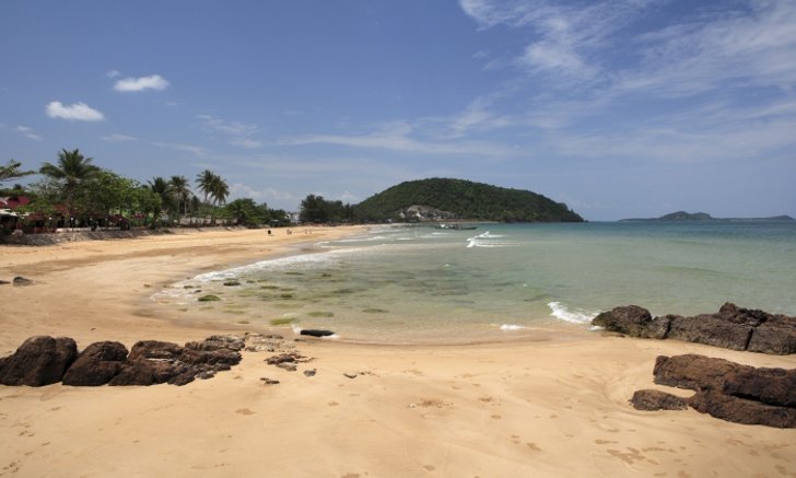 เที่ยวเกาะที่ ‘ชุมพร’ ลัดเลาะ 3 หาดดัง