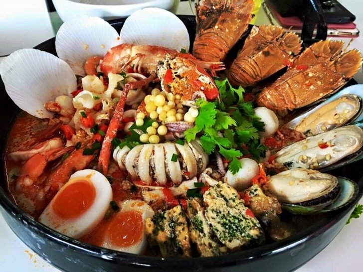 'ก๋วยเตี๋ยวไง' ก๋วยเตี๋ยวต้มยำชามยักษ์...ใหญ่ระดับกาละมัง!