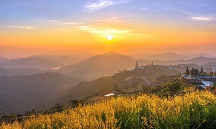 สิงหาคม เที่ยวไหนดี แจกพิกัด 5 ที่เที่ยวโดนใจในเมืองไทย
