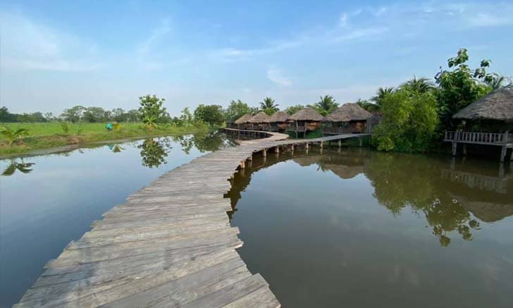 “บ้านนานาชาติ Coffee & English Camp” มัลดีฟส์แห่งเมืองกาฬสินธุ์