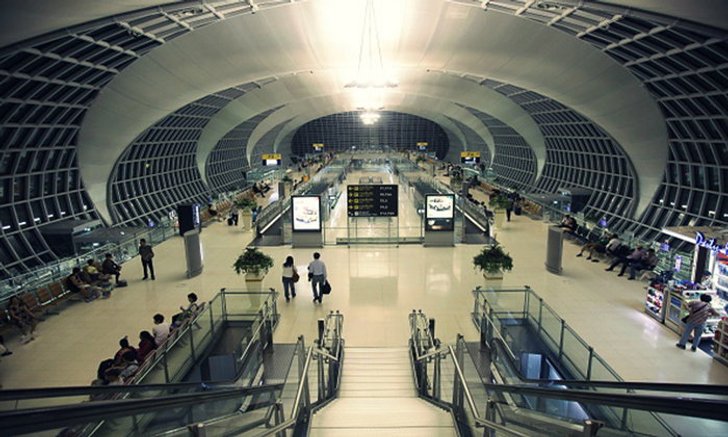 หยุดยาวนี้ จอดรถฟรีสนามบินสุวรรณภูมิ!