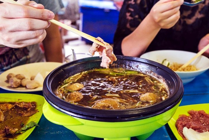 วัฒนพานิช ก๋วยเตี๋ยวเนื้อเปื่อยนุ่มๆ ราคาน่าคบหา