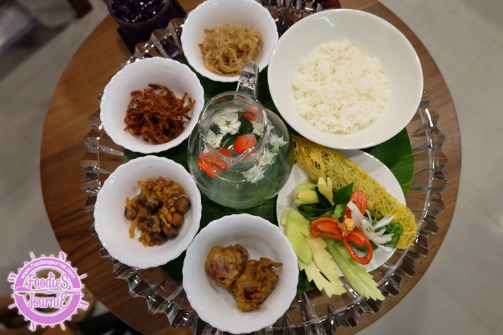 ชมงานศิลป์ กินข้าวแช่ @L’Atelier de Marsi งานดีๆ ที่ให้คุณได้ลิ้มลอง "ข้าวแช่องค์หญิง"