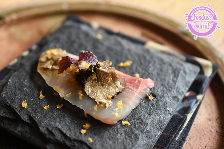 สุดยอด Omakase ที่จะทำให้คุณเคลิบเคลิ้มไปกับรสชาติซูชิที่ไม่ธรรมดาและตื่นตากับความคิดสร้างสรรค์ในทุกๆ คำ @Fillets