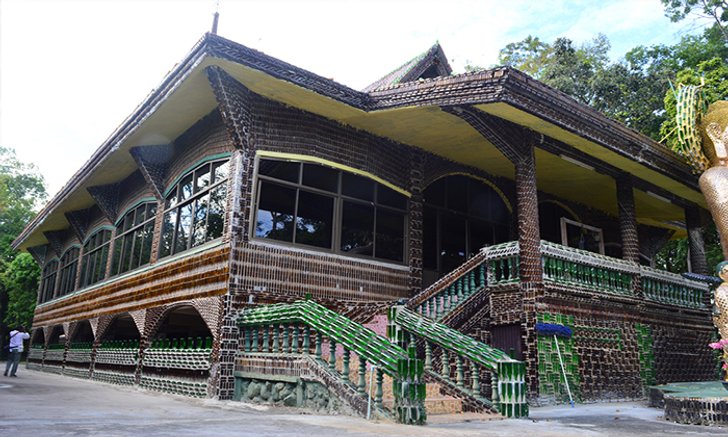 วัดล้านขวด เก๋ไก๋ ไม่เหมือนใคร @ ศรีสะเกษ