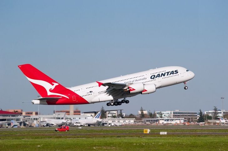 a380-qantas-taking-off-copyri