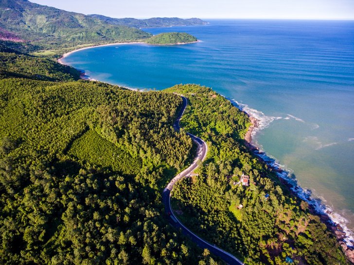 Hai Van Pass ได้กลายเป็นหนึ่งในสถานที่ที่รวบรวมนักขับขี่รถจักรยานยนต์และนักผจญภัย