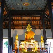 ไหว้พระนอนวัดไผ่ล้อมแวะฝากท้องข้างวัดฯ