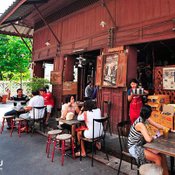 ถนนยมจินดา ตลาดเก่าเมืองระยอง