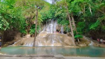 น้ำตกไทรโยคน้อย ความสดชื่นแห่งหน้าร้อน น้ำใสไหลเย็นตลอดปี