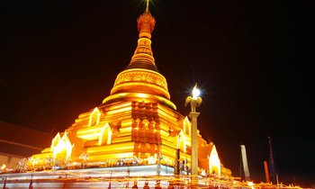 วันเพ็ญเดือนมาฆะ นบพระเมืองกำแพง