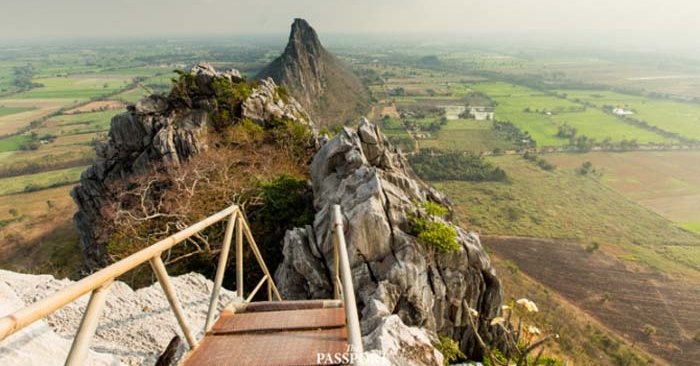 เขาหน่อ นครสวรรค์ ปีนป่ายชมความงามแห่งบรรพตพิสัย