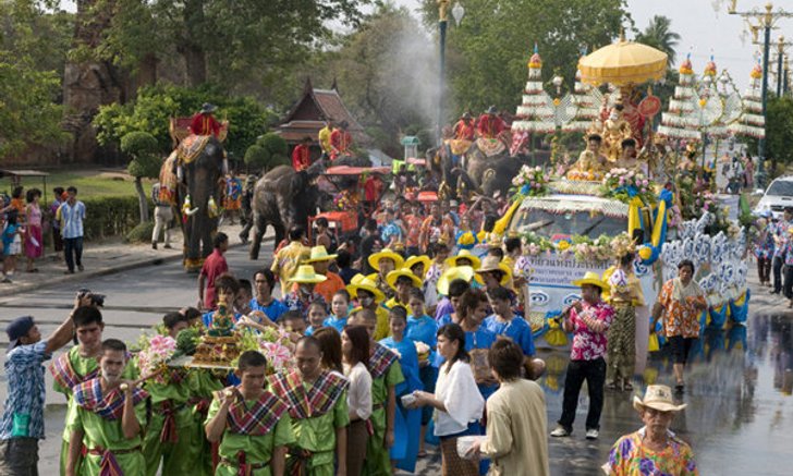 สงกรานต์ 2555 รวมสถานที่เล่นน้ำสุดสนุก (ภาคใต้)