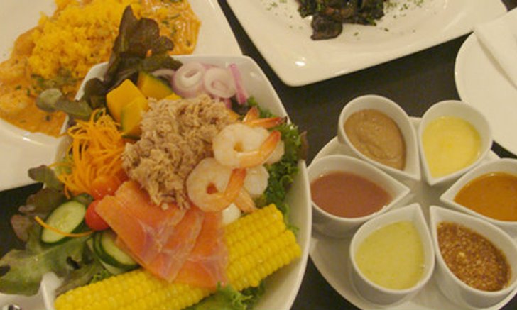 เฟรชบ็อกส์สลัดคาเฟ่ ร้านสลัดของผีอีแพง นุ่น-ศิรพันธ์ วัฒนจินดา