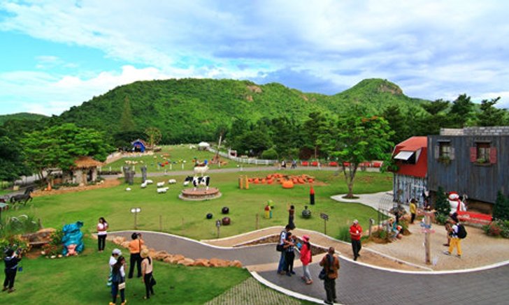 สนุก! เที่ยว 2 เมืองสมุทร สุดปลายฟ้า แห่งเมืองพระราชา