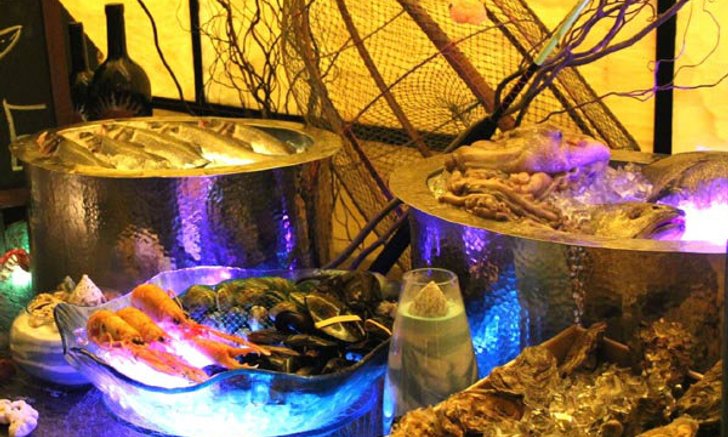 Mercato del Persce ตลาดปลาสไตล์อิตาลี ที่ลูเช่