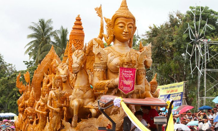 เทศกาลศิลปะเทียนนานาชาติเมืองอุบลฯ ช่วงเข้าพรรษา 2557