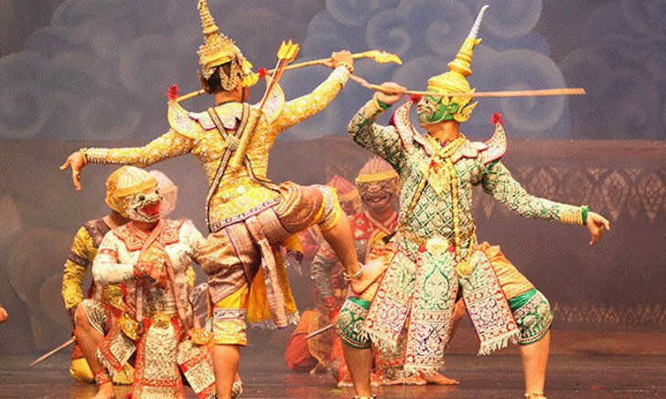 สุดยอดการแสดงศิลปวัฒนธรรมไทย อลังการยิ่งใหญ่ในงาน “ใต้ร่มพระบารมี 233 ปี กรุงรัตนโกสินทร์”