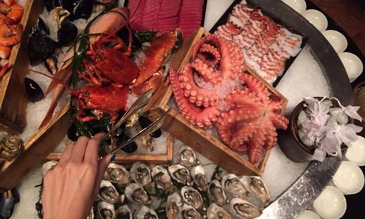 ดินเนอร์เทศกาลปู Brown Crab สุดเลิศรส ที่ โรงแรมแกรนด์ไฮแอทเอราวัณ