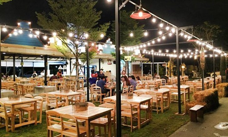 4 ร้านบุฟเฟ่ต์ซีฟู๊ดที่ยกเอาทั้งทะเลมาให้ลองกันถึงในเมือง