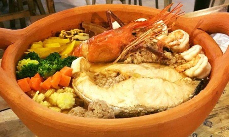 สุดอลังการ "โจ๊กเปิดหม้อ" โจ๊กต้มยำกุ้งแม่น้ำ กับท๊อปปิ้งขั้นเทพ