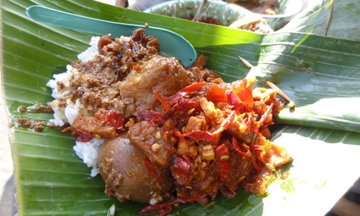 ชิมแกงขนุนอินโด หนังวัวพริกขิง
