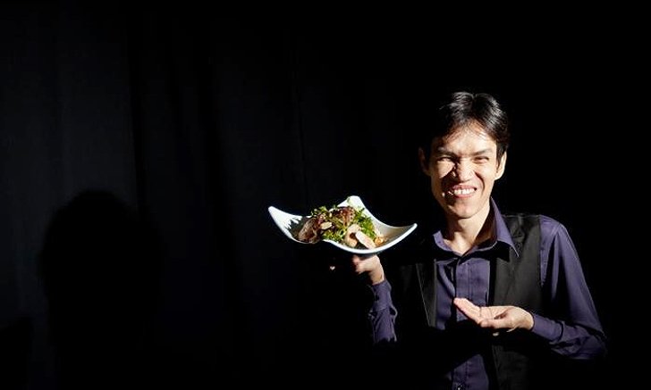 ‘Dine in the Dark’ ร้านอาหารแนวใหม่ ภายใต้ความมืดมิด