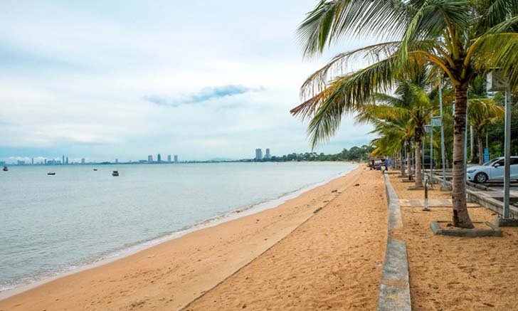 อัปเดตชายหาดสัตหีบ ที่กลับมาเปิดให้เข้าท่องเที่ยวช่วงนี้