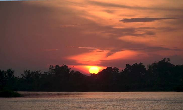 พระอาทิตย์ตกกลางแม่น้ำบางปะกง @ฉะเชิงเทรา - ปราจีนบุรี