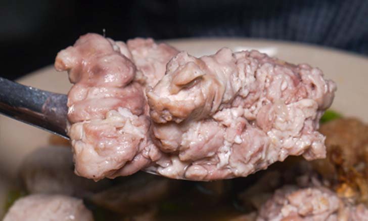 เกาเหลา สมองหมู เมนูเปิปพิศดารแห่งย่านแพร่งภูธร