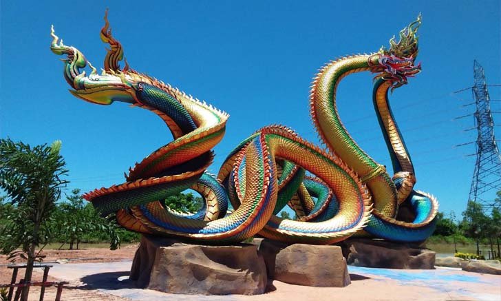 วังประกายแก้ว แลนด์มาร์คพญานาคแห่งใหม่ อุดรธานี