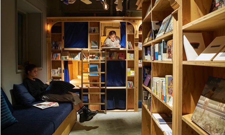 คาวาอี้! โรงแรมญี่ปุ่นที่ห้องพักซ่อนตัวอยู่ในหิ้งหนังสือ