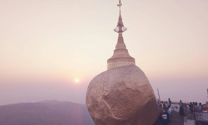 พระธาตุอินทร์แขวน หรือ ไจ่ก์ทิโย ความมหัศจรรย์ สะกดผู้ได้ไปเยือน