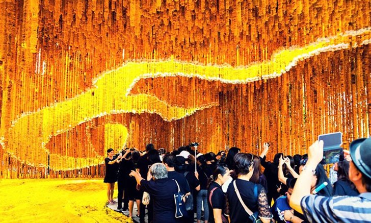 ยิ่งใหญ่อลังการสมพระเกียรติ ชมภาพ "อุโมงค์ดอกไม้" เพื่อพ่อหลวงของชาวไทย
