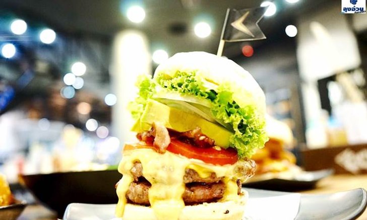 พามาชิม เบอร์เกอร์สายพันธุ์ ฮาวาย TEDDY ' S BIGGER BURGERS