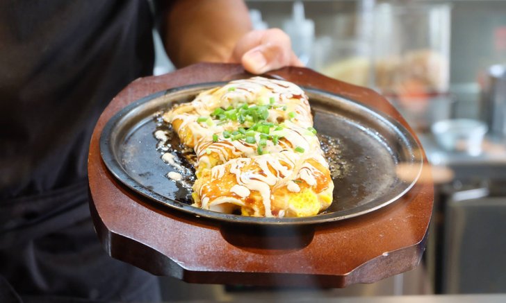 มาถึงไทยแล้ว! ต้นตำรับแท้กว่า 70 ปีโอโคโนมิยากิ ร้าน"BOTEJYU" (โบเทจู) | Eater ปุ๋ย (@palouis)