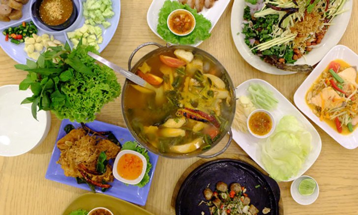 "ตำ ณ ดาว" อร่อยแบบครบรส ไทย-อีสาน-เวียดนาม+ของหวานอร่อยน้ำตาไหล (^0^)/ ปุ๋ย (@palouis)