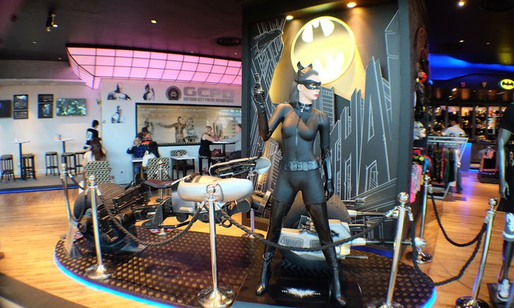 ซูเปอร์ฮีโร่คาเฟ่ตัวจริงเปิดแล้ว DC Super Heroes Cafe - สิงคโปร์