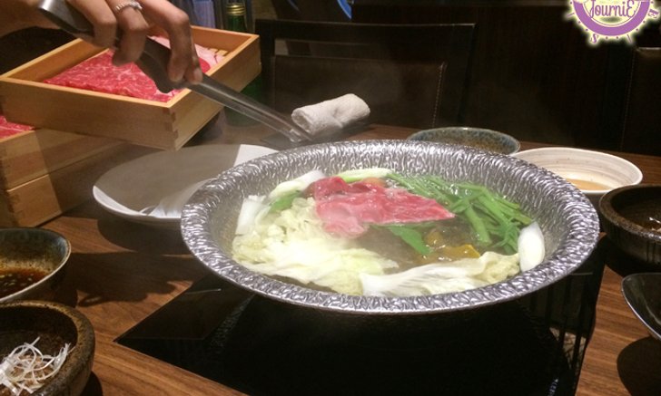 จะชาบูหรือสุกี้ก็อร่อยถูกใจ ที่ Nabezo Premium @ Central Embassy