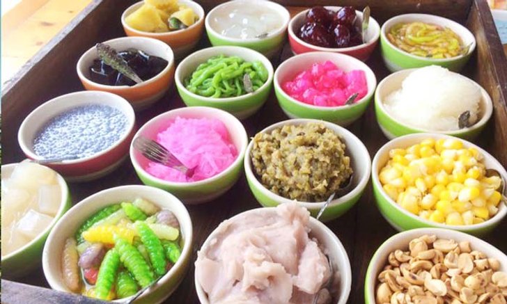“ไอติมสะท้านตับ ดับร้อน” นำของหวาน 20 ชนิดมาเป็นเครื่องเคียงโดยไม่คิดเงินเพิ่ม
