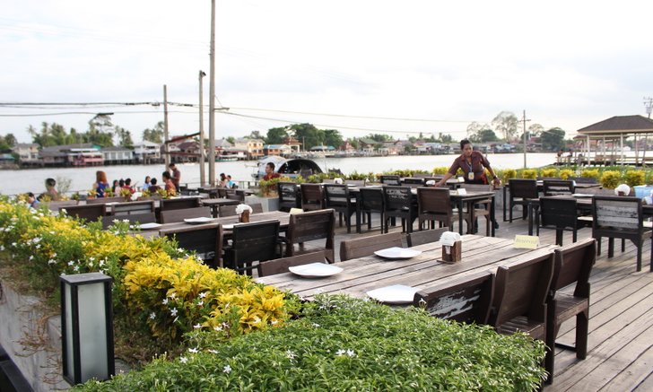 รีวิวร้านอาหาร River Wine บรรยากาศดี๊ดี ติดริมแม่น้ำที่ปากเกร็ด จ.นนทบุรี