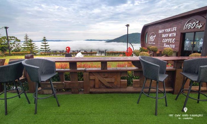 ร้านกาแฟ 180 องศา จุดเช็คอินชมทะเลหมอกแห่งใหม่ของเขาค้อ